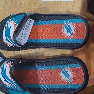 Miami Dolphins sandles!